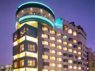 Metropark Hotel